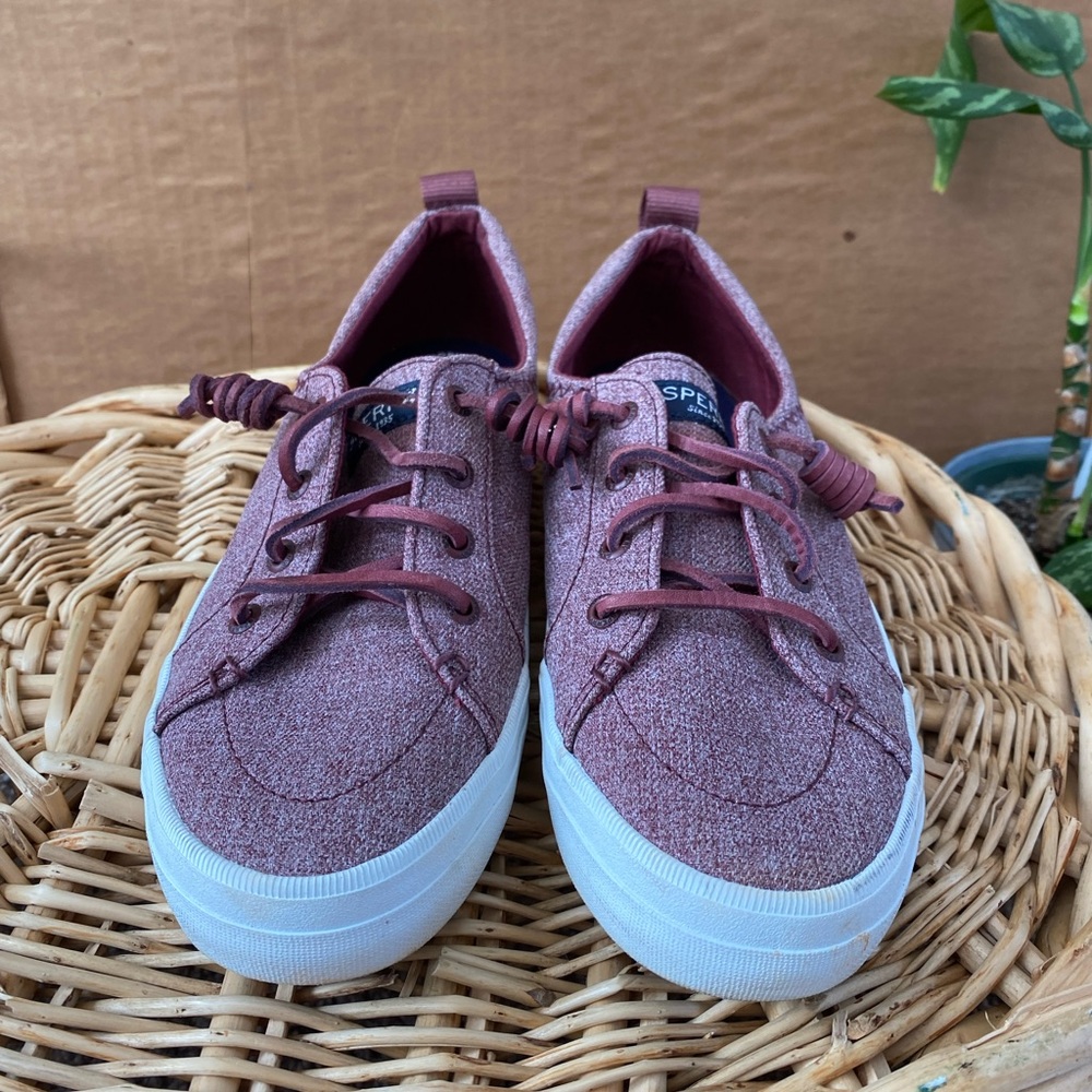 Sperry faded red leather lace boat shoes